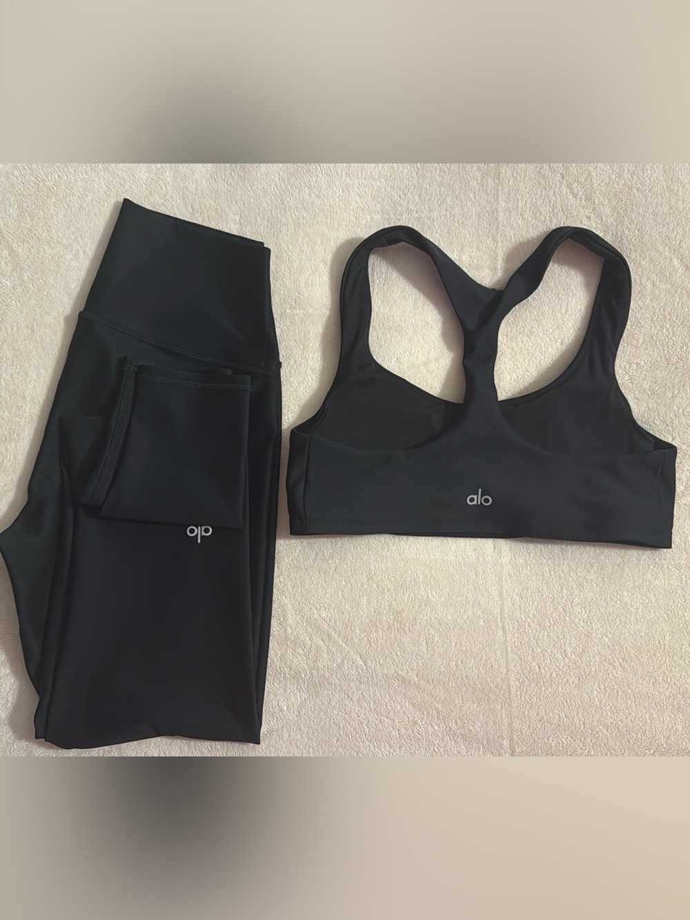 ALO Yoga Black Racerback Sports Bra